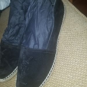 Saint Laurent slides size 7 5